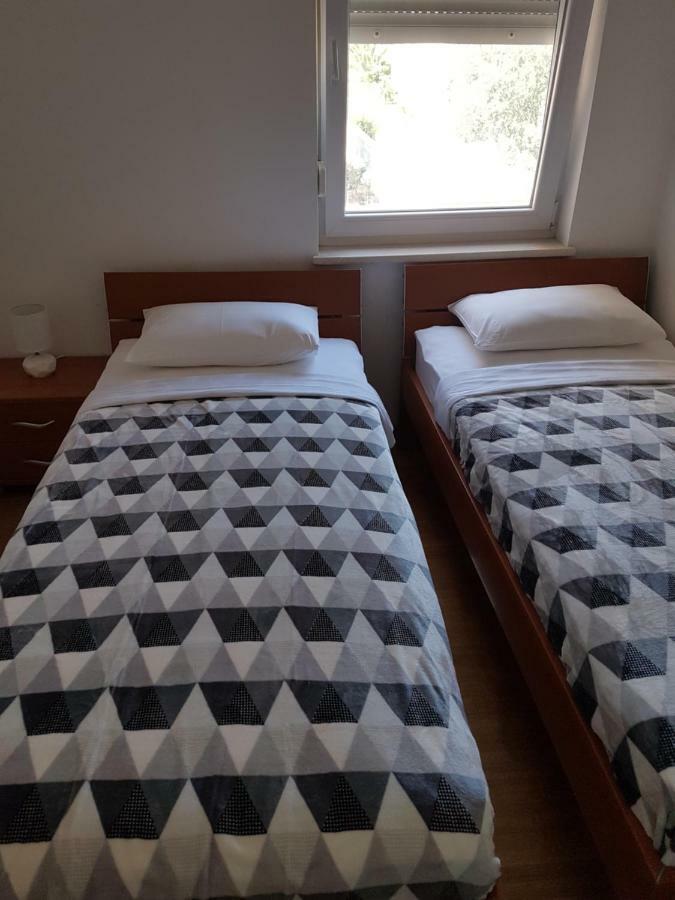 Apartment Novalja 4+2 Luaran gambar